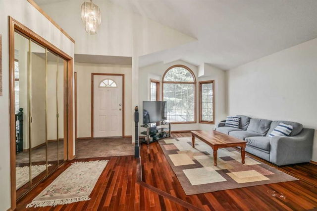 63 Woodford Court