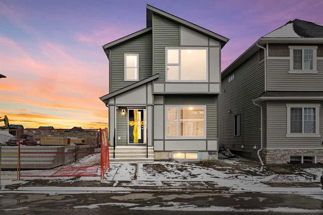1126 Chinook Winds Circle