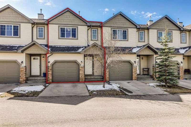 620 Luxstone Landing SW #206, Airdrie, Alberta