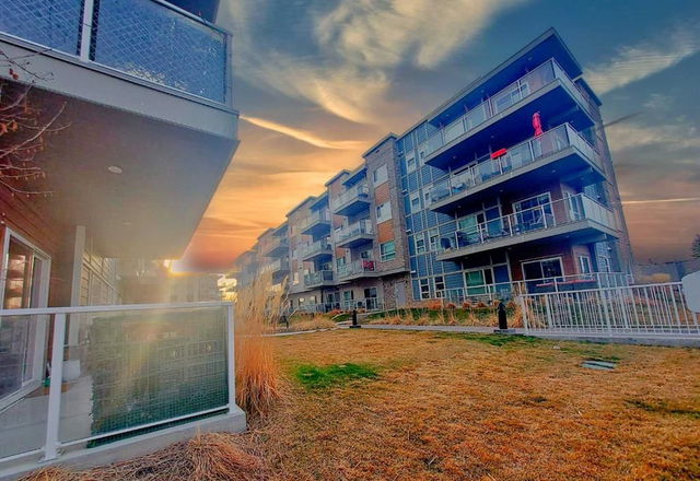 211 - 200 HARVEST HILLS Place