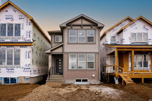 195 Belvedere Crescent