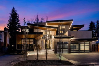 1016 Beverley Boulevard SW