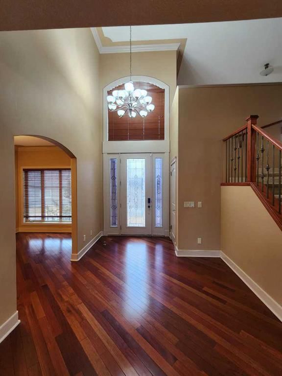 31 Cougarstone Point