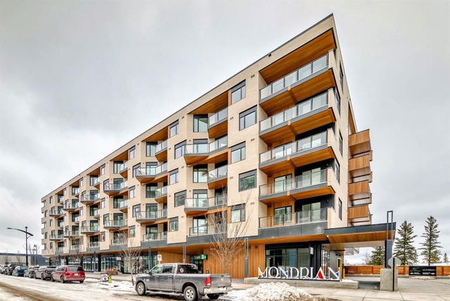 205 - 8370 Broadcast Avenue