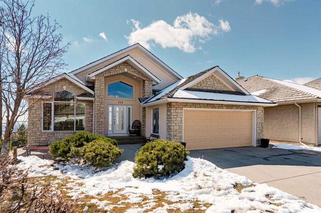 148 Gleneagles View