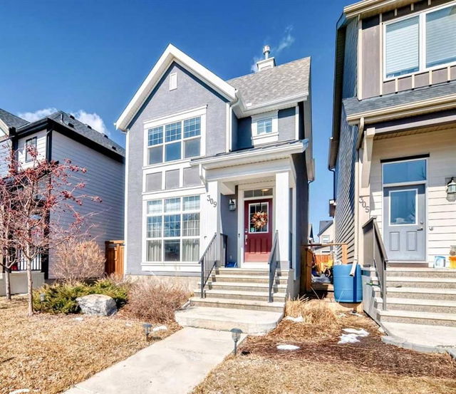 309 Masters Crescent