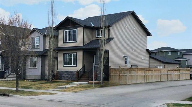 2 Willow Drive