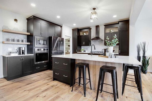 55 Versant Way