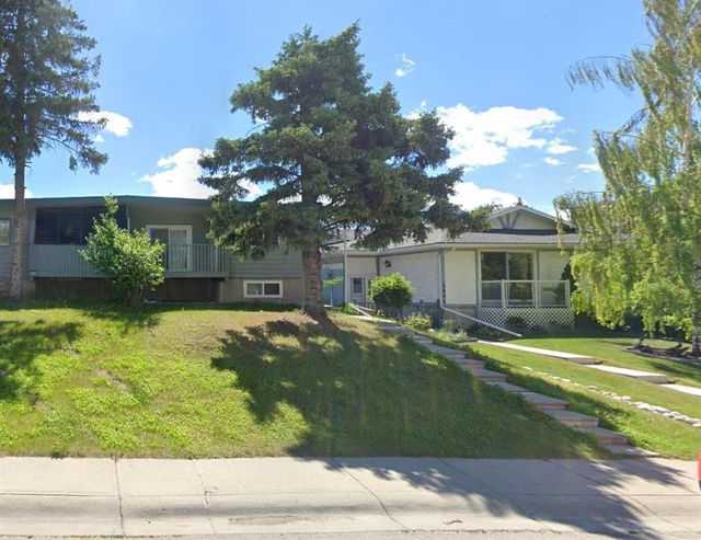 5806 Dalgleish Road
