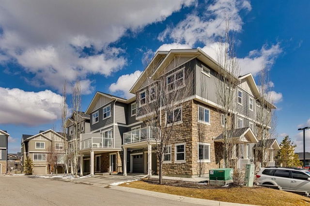 804 Evanston Manor