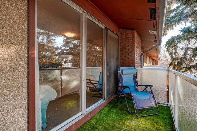 433 - 1305 Glenmore Trail