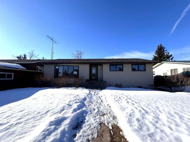 3 Meadowlark Drive