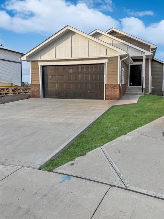 375 Skeena Crescent