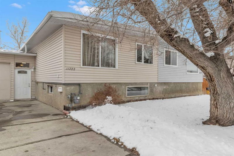 11722 Canfield Road SW, Calgary, Alberta