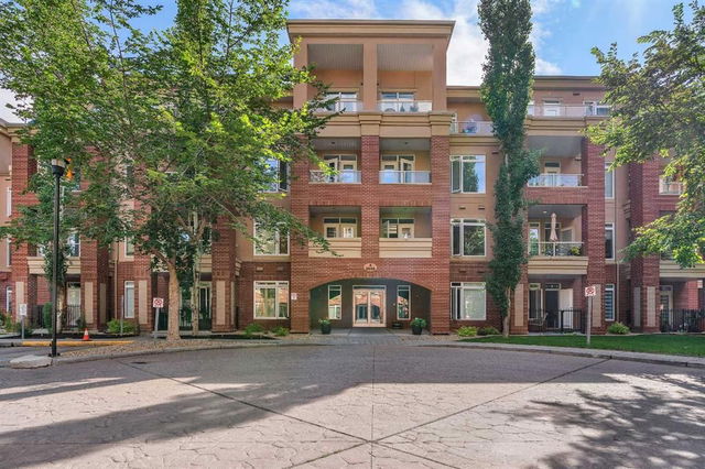 2207 - 24 Hemlock Crescent