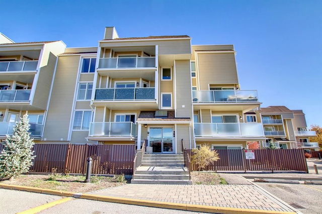 404 - 3727 42 Street