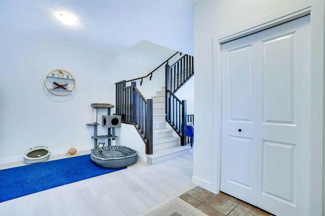 143 Kincora Crescent