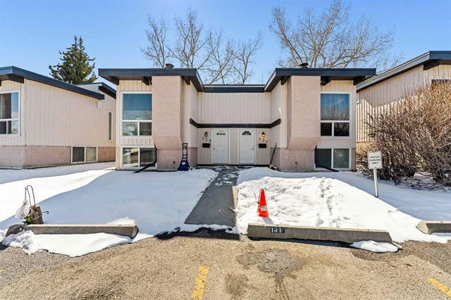 129 Oaktree Lane