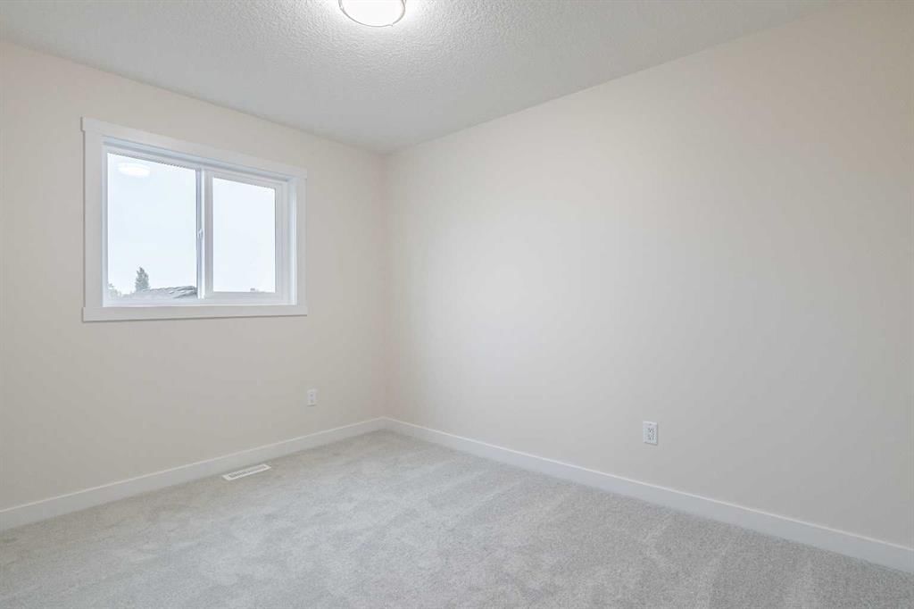 Listing Image 30