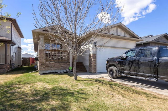 549 Walnut Crescent