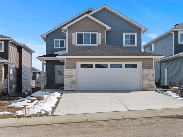 15 Bishop Circle