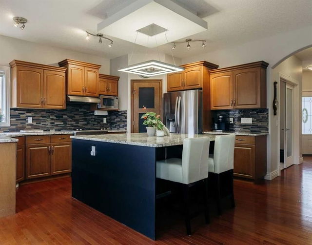 50 Evergreen Park
