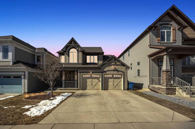 1035 Windhaven Close