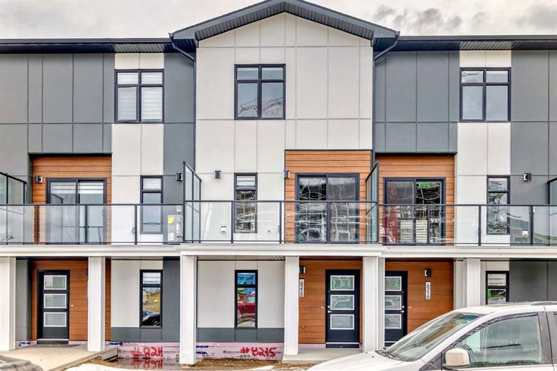 8215 8 Avenue SW, Calgary, Alberta