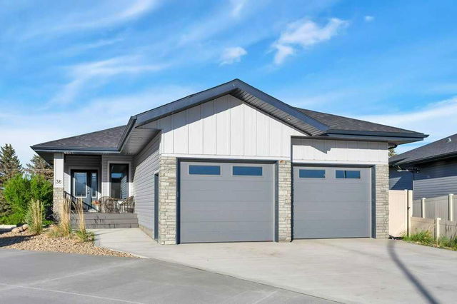 36 Meadow Close