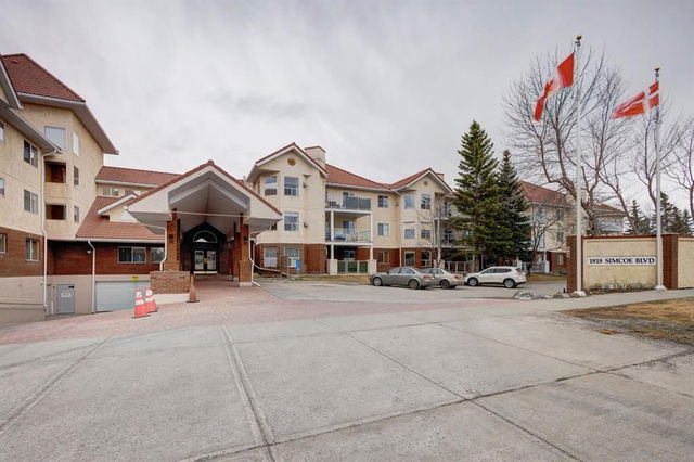 3053 - 1818 Simcoe Boulevard