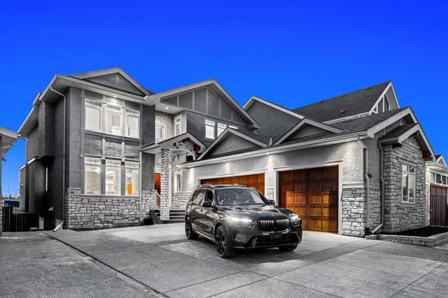 11 Westland Manor