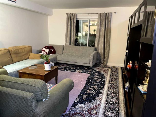 205 - 4000 Citadel Meadow Point