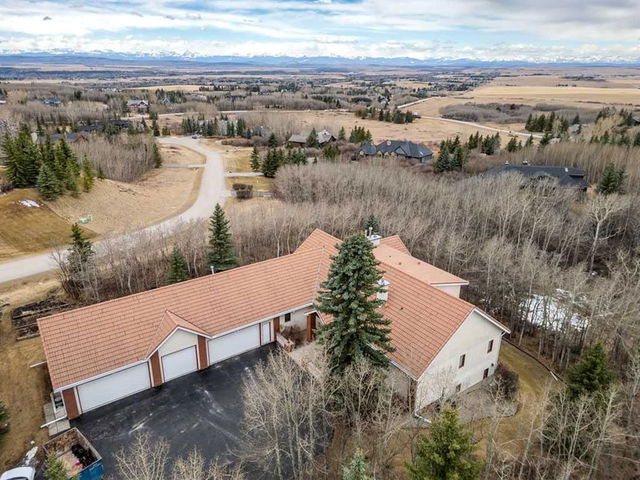 31 Artist View Pointe