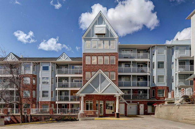 309 - 3309 Hawksbrow Point