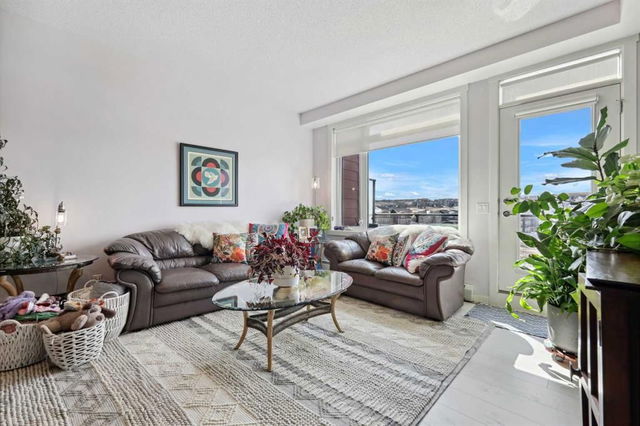 412 - 214 Sherwood Square