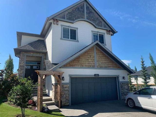 121 Heritage Hill