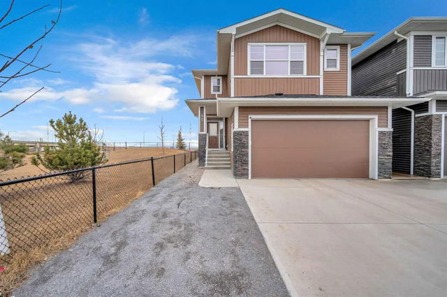 95 Redstone Heights