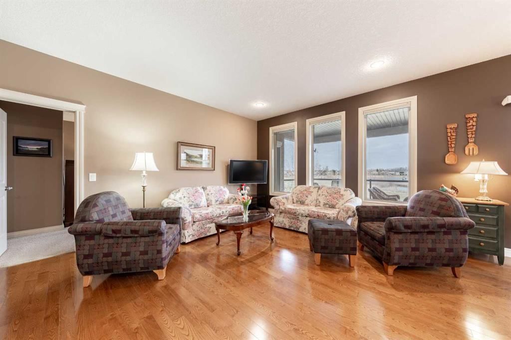 Listing Image 22