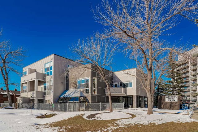 202 - 59 Glamis Drive