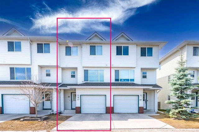 47 Harvest Oak Circle
