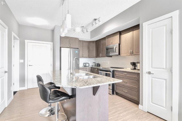1404 - 3727 Sage Hill Drive