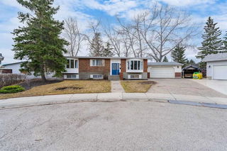 1427 Southdale Place