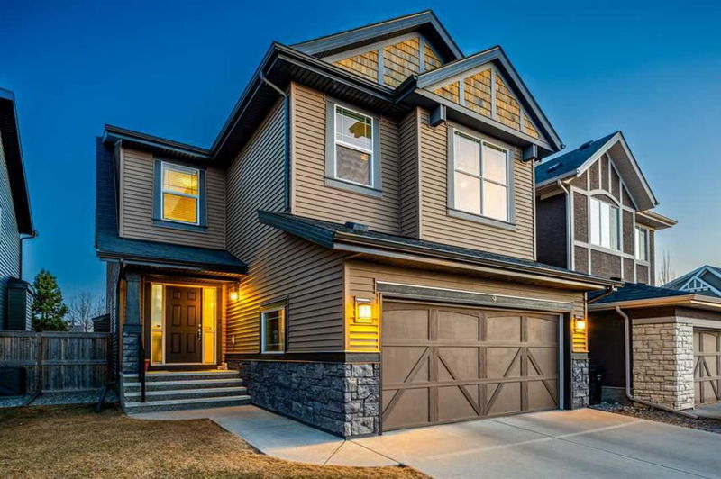 9 Aspenshire Crescent SW, Calgary, Alberta