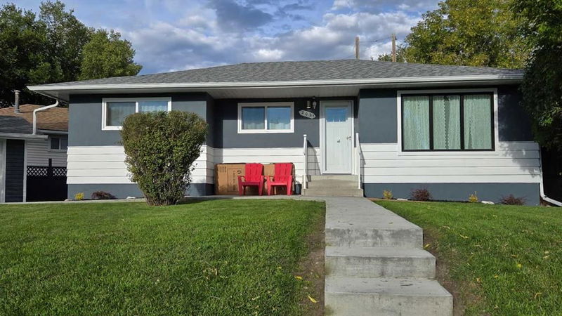 2021 Cottonwood Crescent SE, Calgary, Alberta