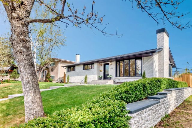 2756 Lionel Crescent