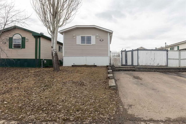 488 Harpe Way