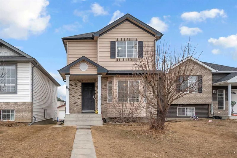 67 Saddlemont Manor NE, Calgary, Alberta