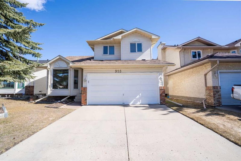 355 Hawkland Circle NW