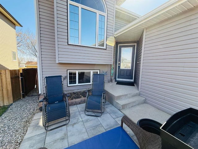 290 Peigan Court