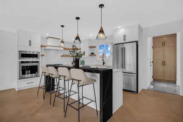 3623 Logan Crescent